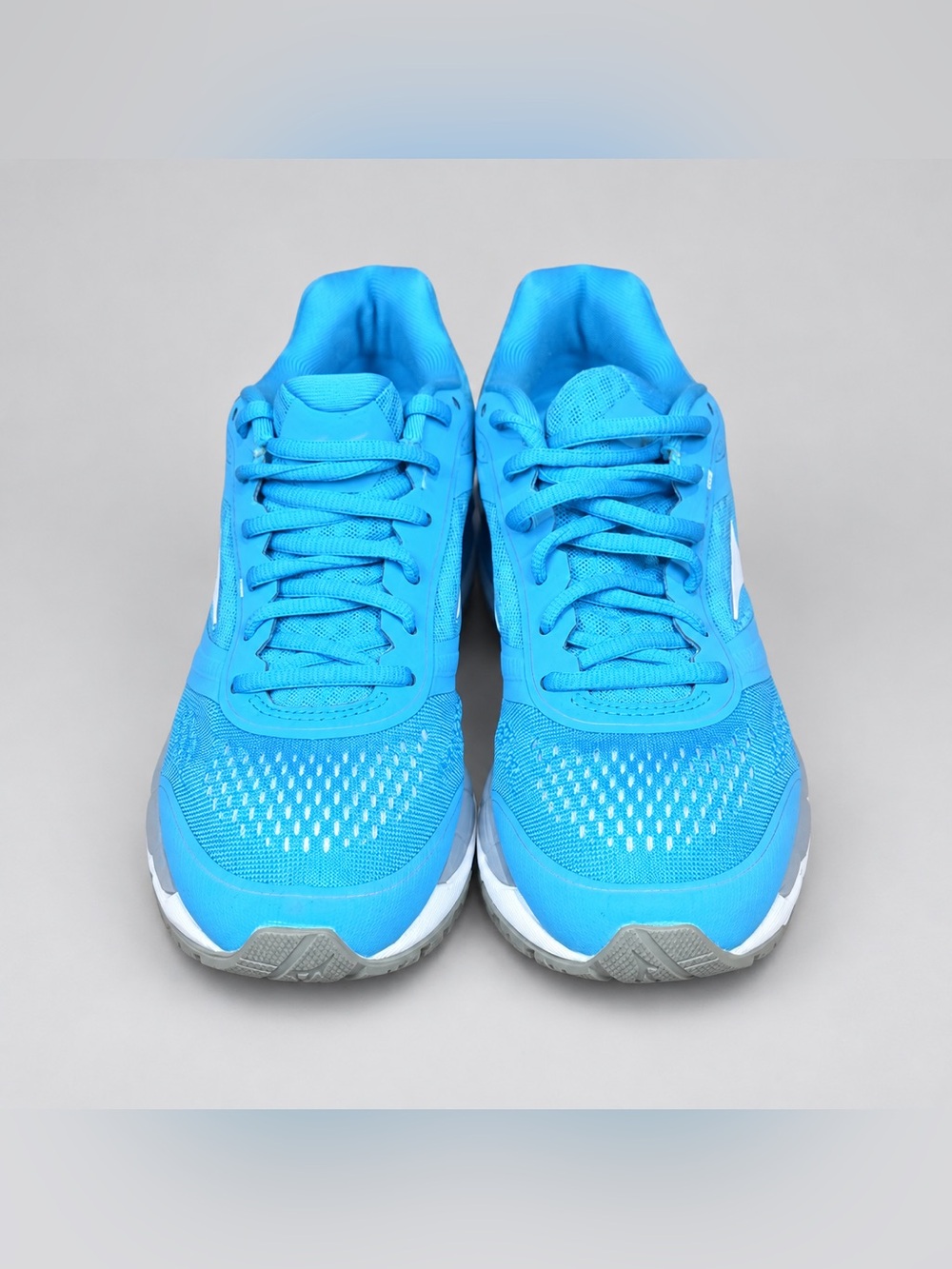 Mizuno Women’s Bright Blue Athletic Running Shoes